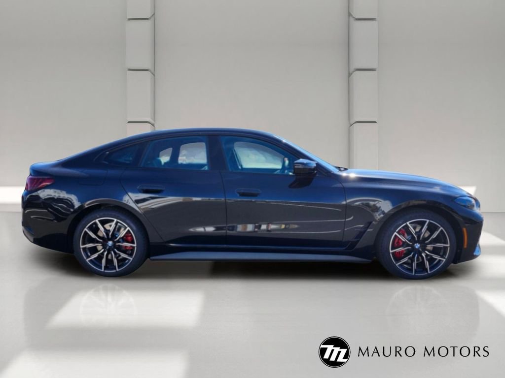 New 2026 Black BMW M60 image 2