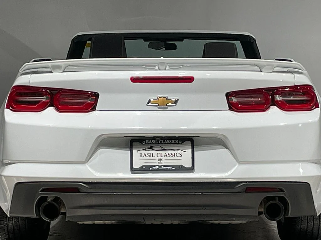 Used 2019 White Chevrolet 1LT image 33