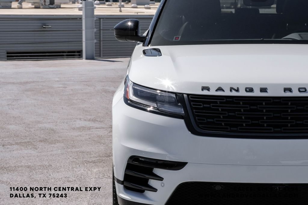 Used 2026 White Land Rover Dynamic SE image 53