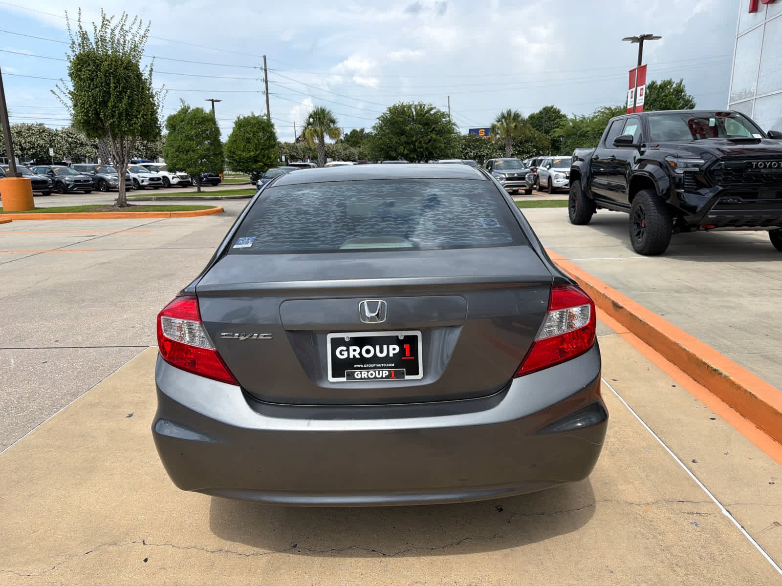 Used 2012 Polished Metal Metallic Honda LX image 12