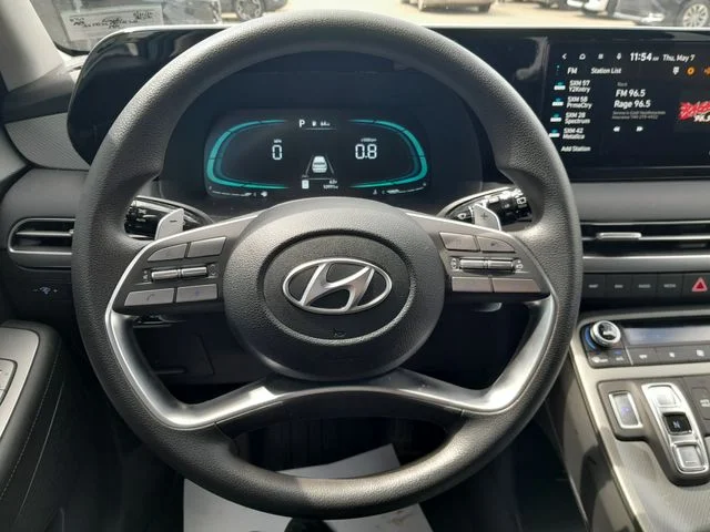 Used 2025 Gray Hyundai SE image 13