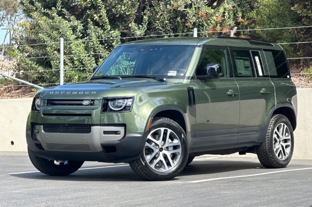 2026 Land Rover Defender 110 S