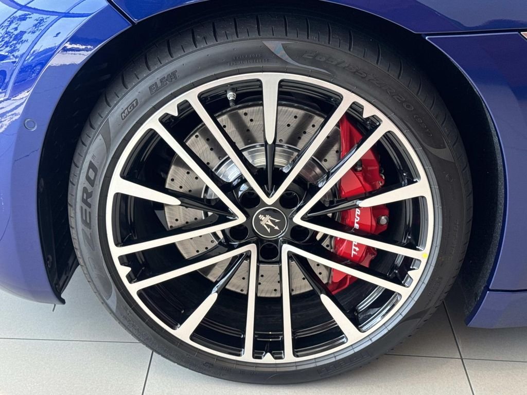 New 2026 Blu Emozione Maserati  image 6