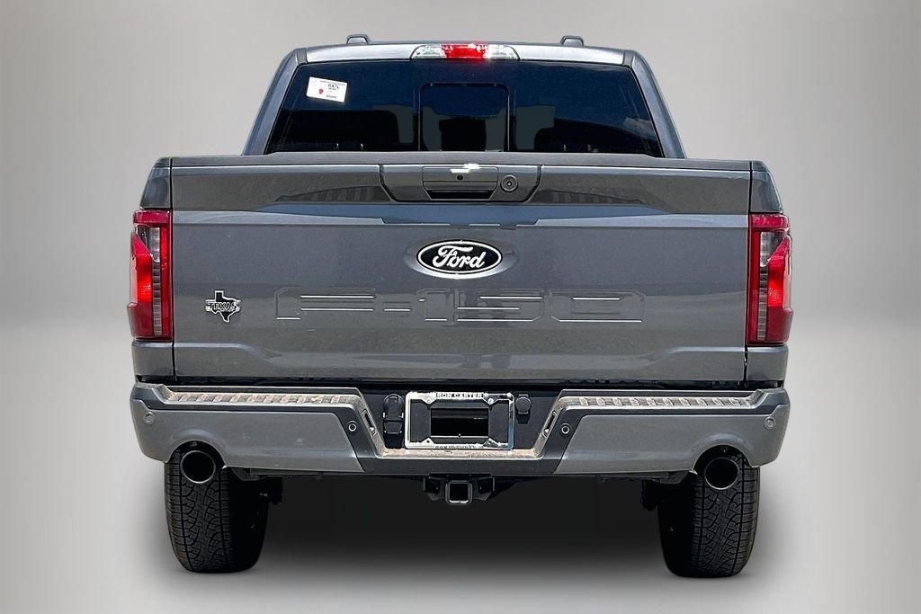New 2026 Ford F-150 XLT 4D SuperCrew