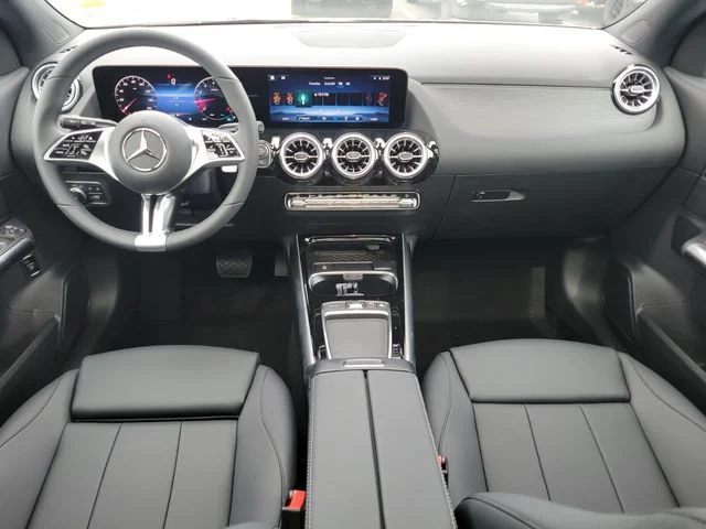 Used 2026 Gray Mercedes-Benz GLA 250 image 12