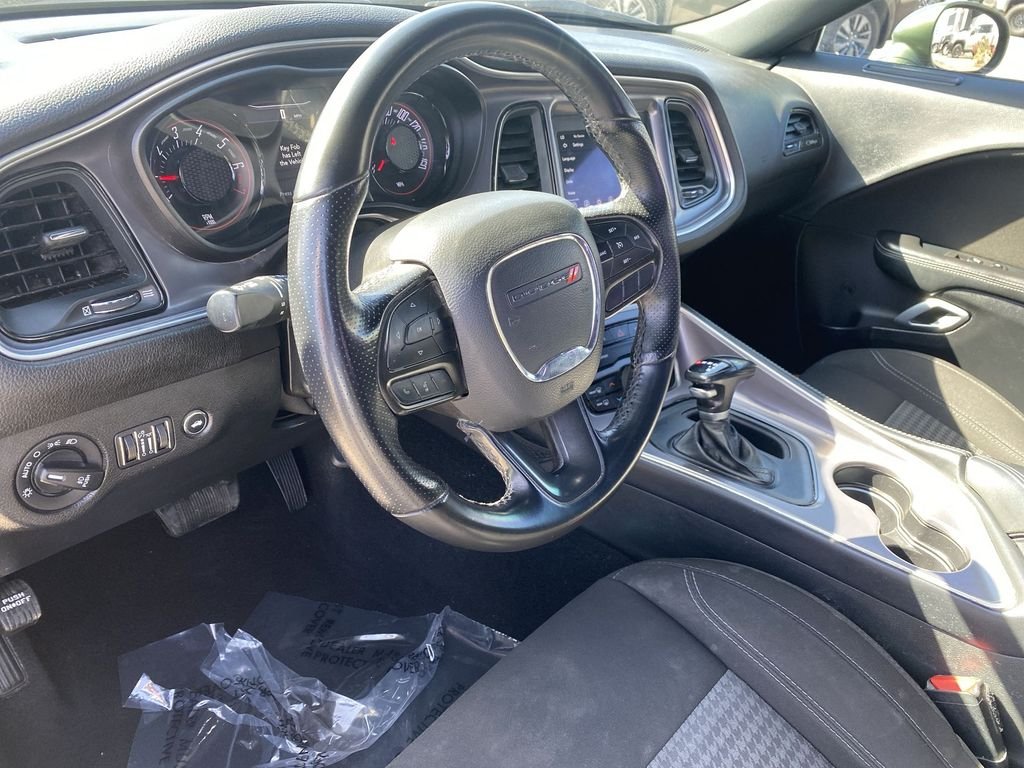 Used 2021 F8 Green Dodge SXT image 10