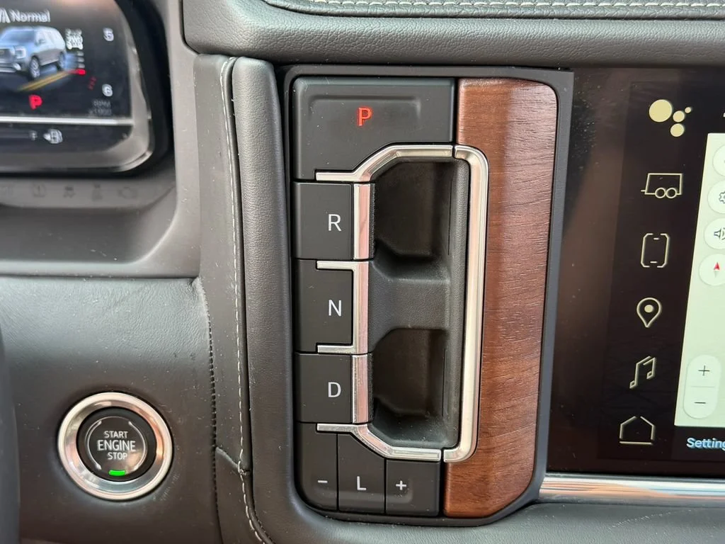 2023 GMC Yukon Denali Ultimate - Photo 56