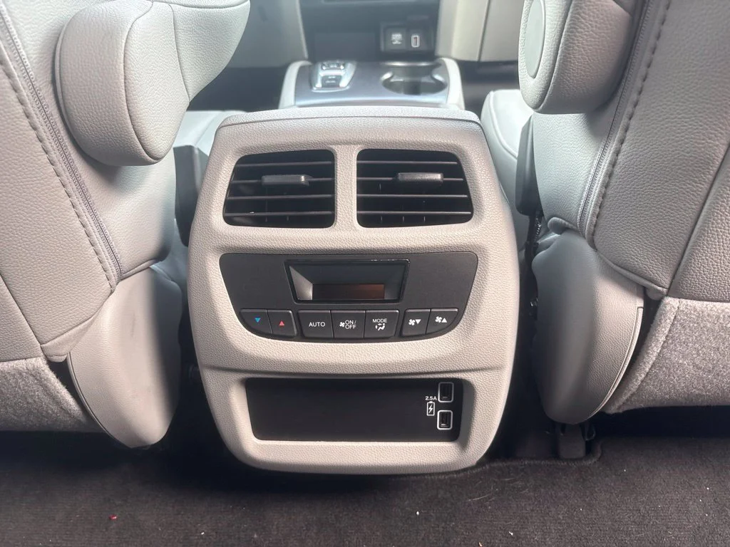 Used 2021 Blue Honda EX-L image 36