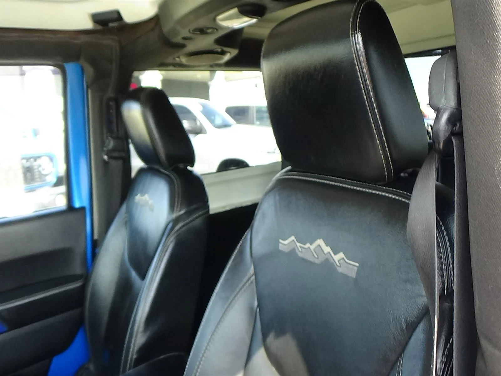 Used 2014 Hydro Blue Pearl Coat Jeep Polar Edition image 12