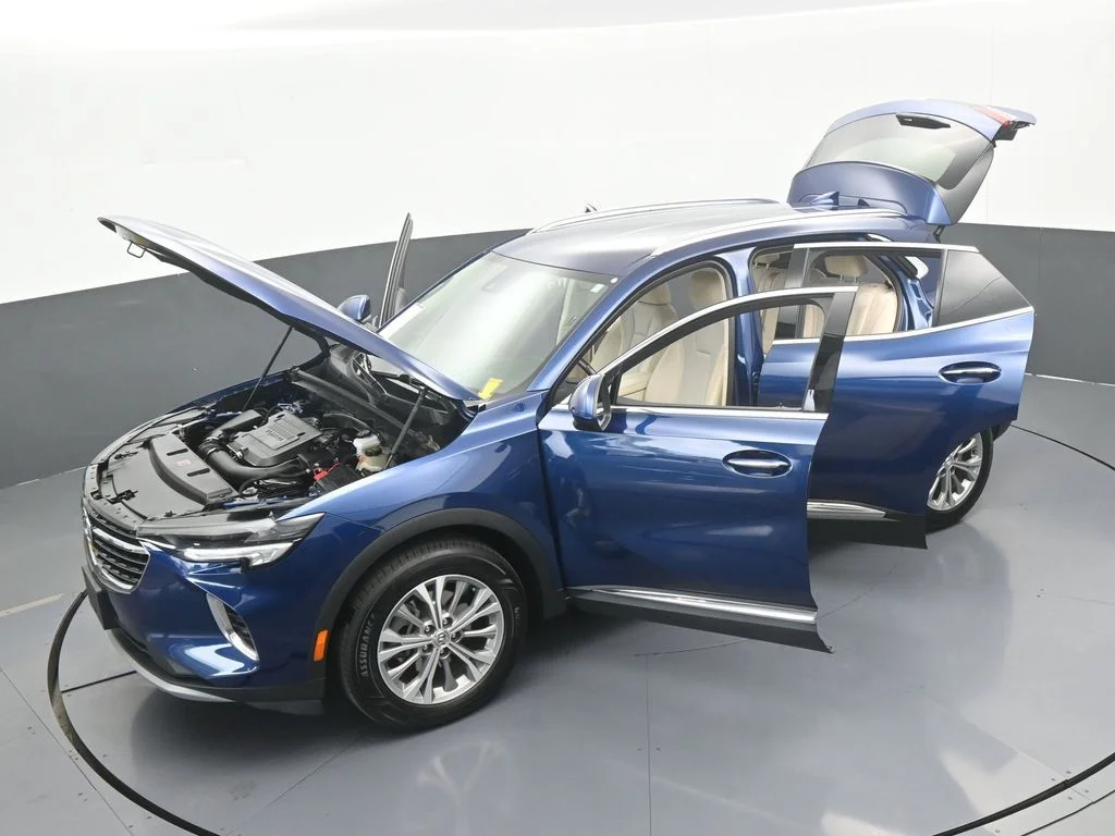 Used 2023 Sapphire Metallic Buick Preferred image 65
