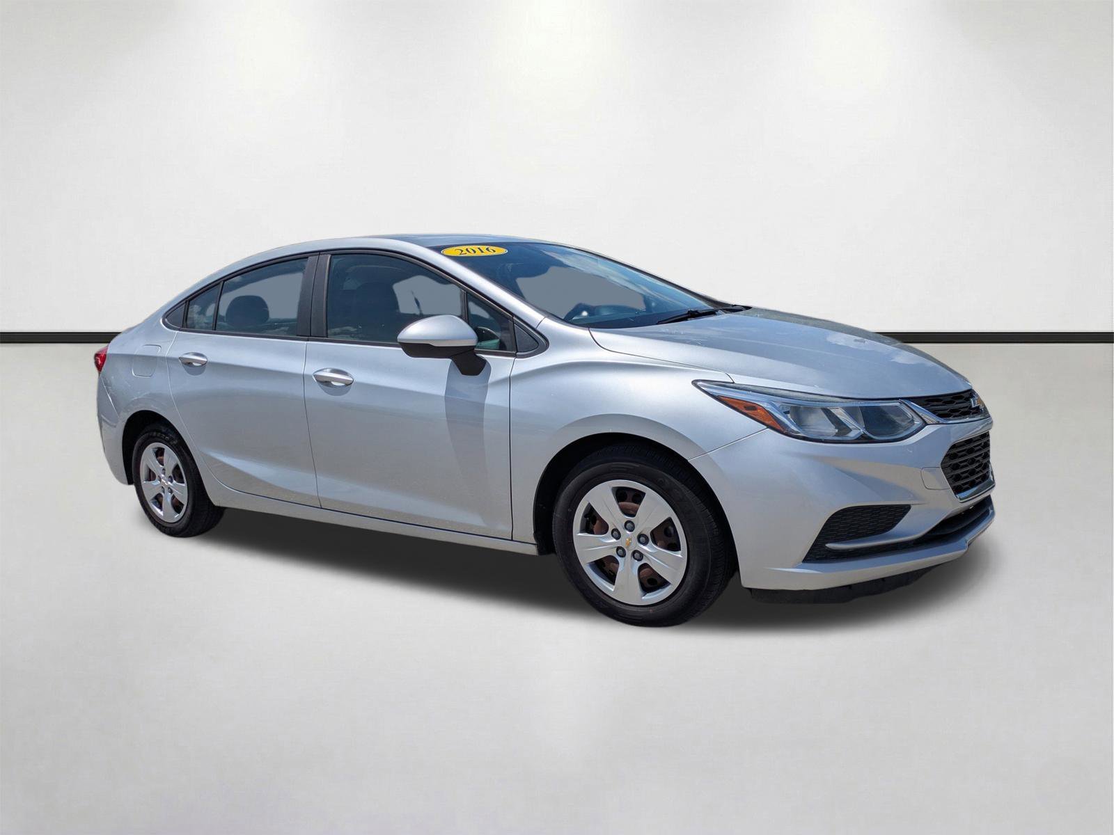 2016 Chevrolet Cruze LS Auto's photo