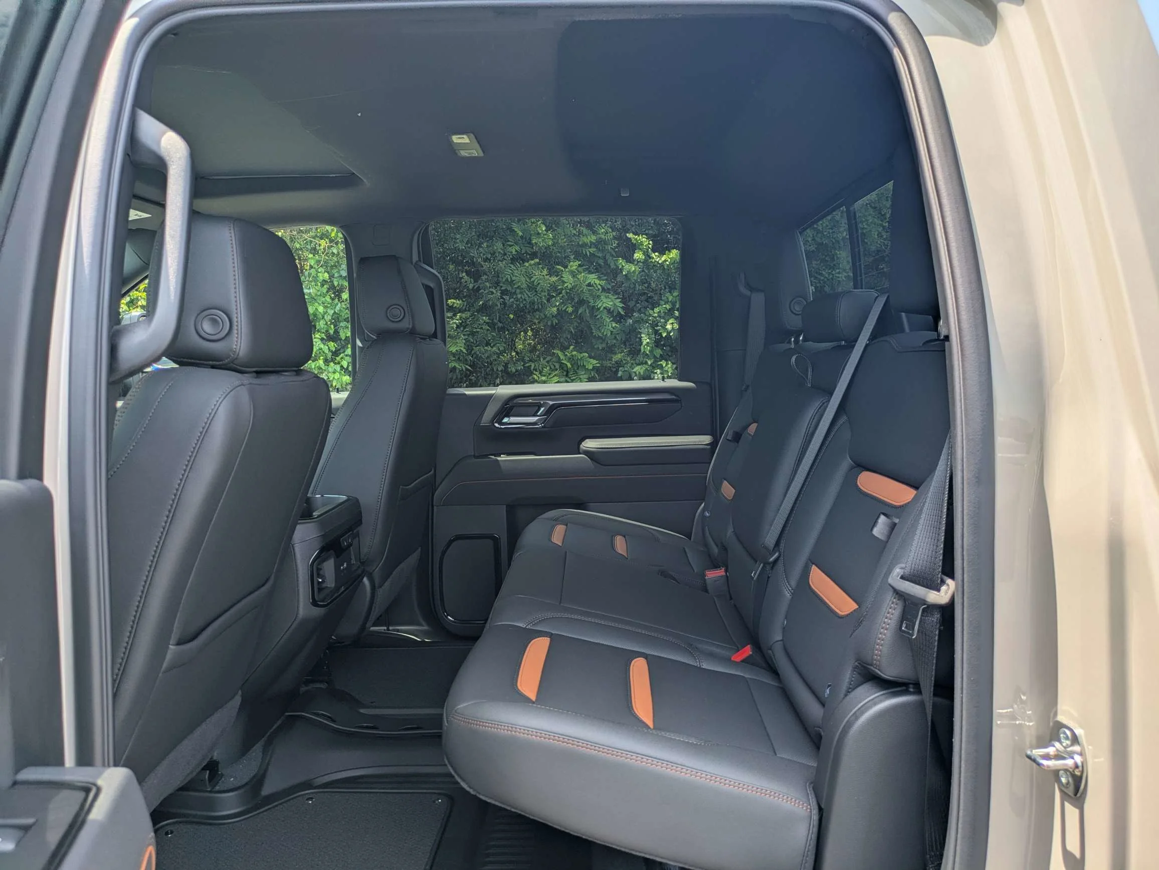 2026 GMC Sierra 2500HD AT4 - Photo 13