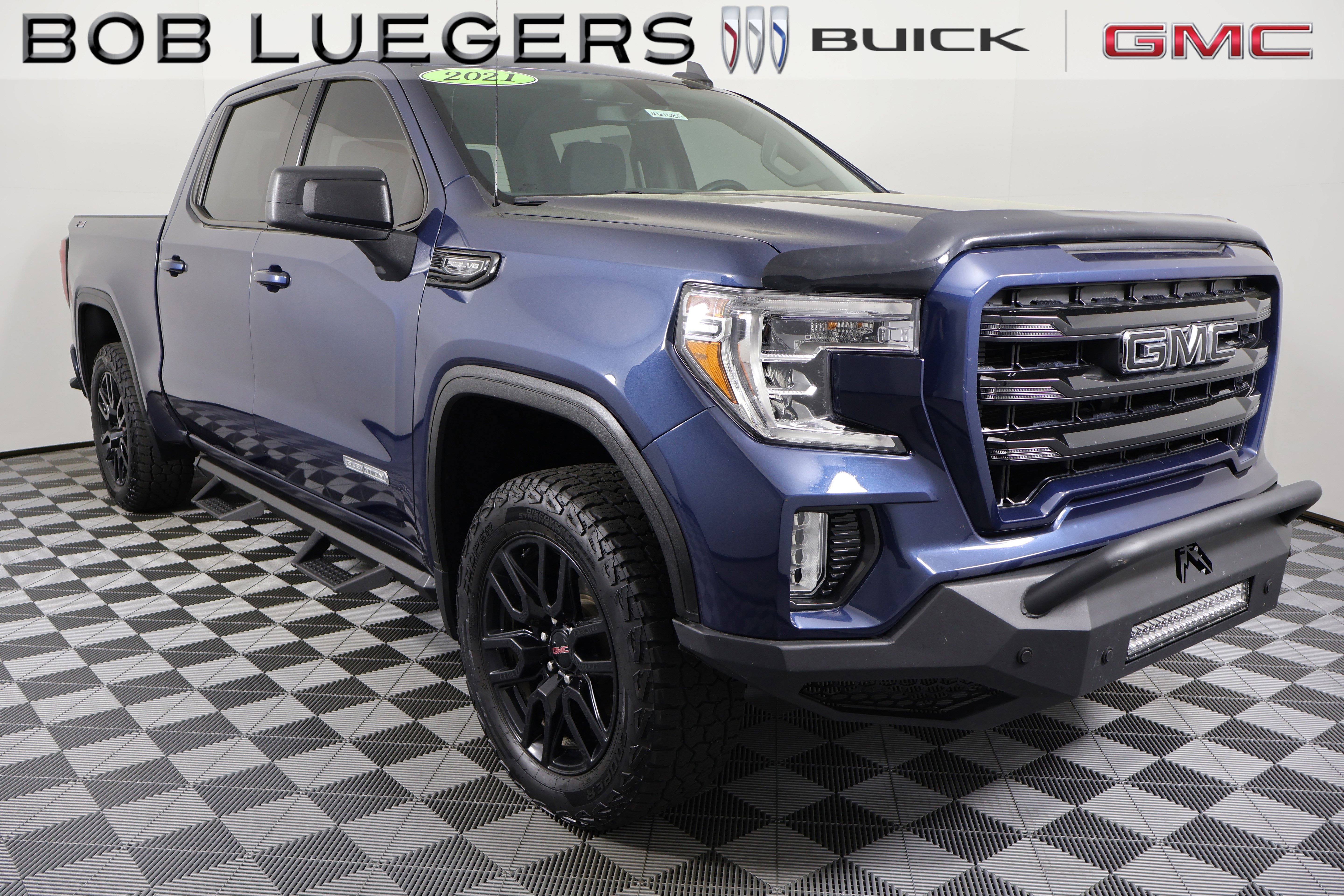 2021 GMC Sierra 4WD Crew Cab Short Box Elevation's photo