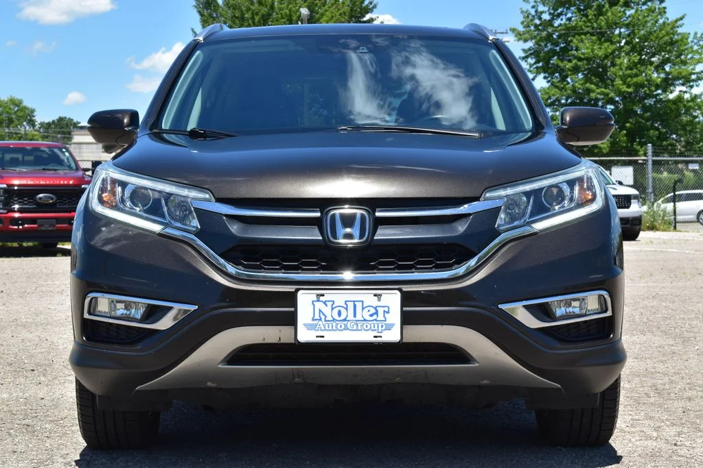 Used 2015 Honda CR-V Touring with VIN 5J6RM3H9XFL013064 for sale in Kansas City