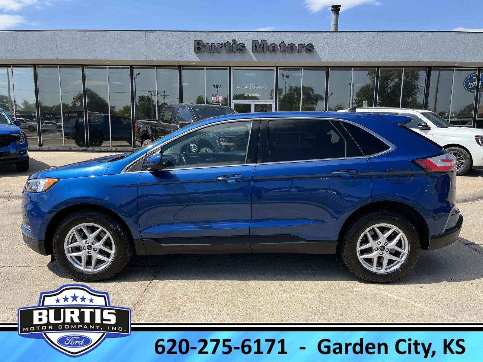 Certified Used 2023 Atlas Blue Metallic Ford SEL image 1