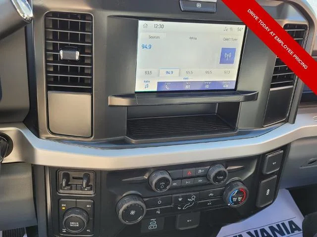 New 2026 Oxford White Ford F-250® XL image 47