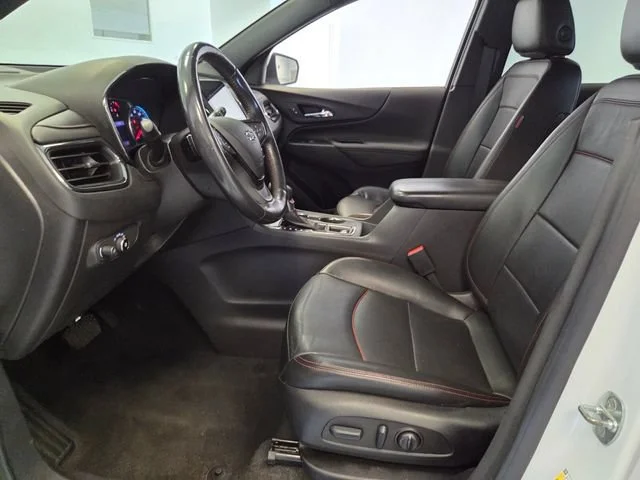 Used 2022 Summit White Chevrolet RS image 11