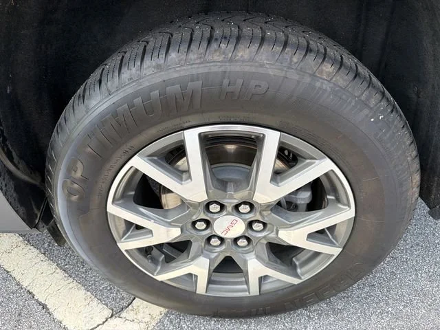 Used 2021 SATIN STEEL METALLIC GMC SLE image 20