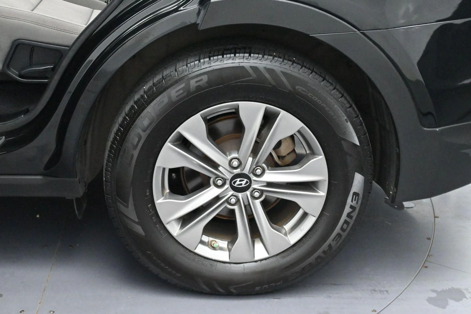 Used 2016 Twilight Black Hyundai FWD 4dr 2.4 image 35