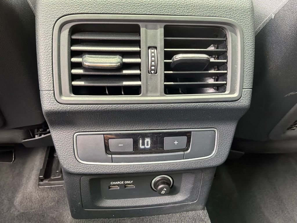 Used 2024  Audi 45 S line Premium image 23