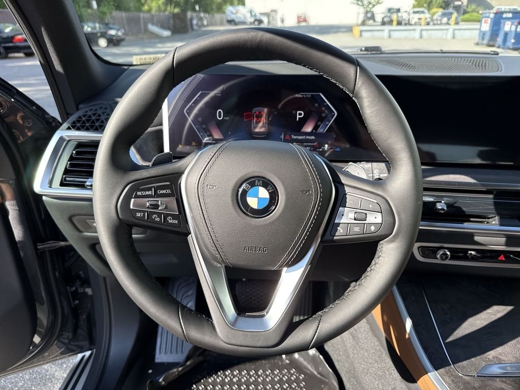 New 2026 Gray Metallic BMW xDrive40i image 14