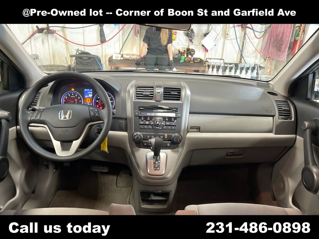 Used 2011  Honda EX image 17