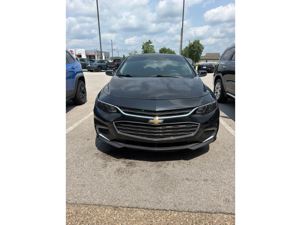 Used 2017 Mosaic Black Metallic Chevrolet LT image 1