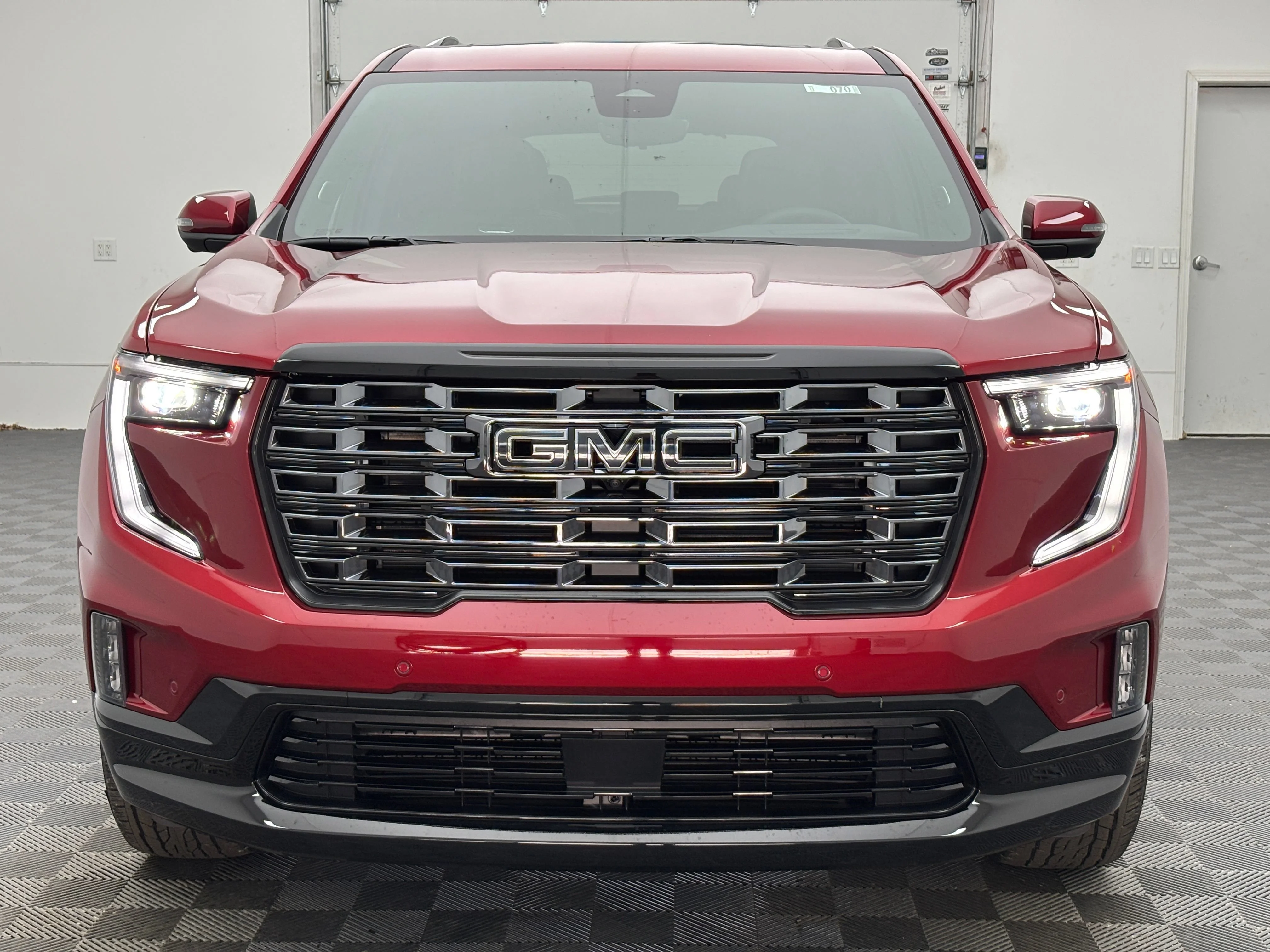 2026 GMC Acadia Denali Ultimate - Photo 17