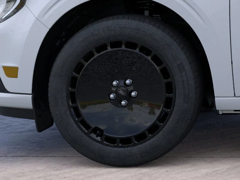 New 2026 Space White Metallic Ford Lobo™ image 20