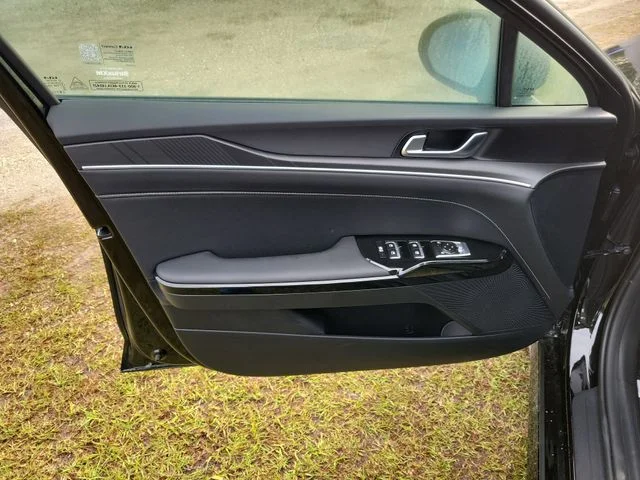 New 2026 Aurora Black Pearl Kia GT-Line AWD image 5