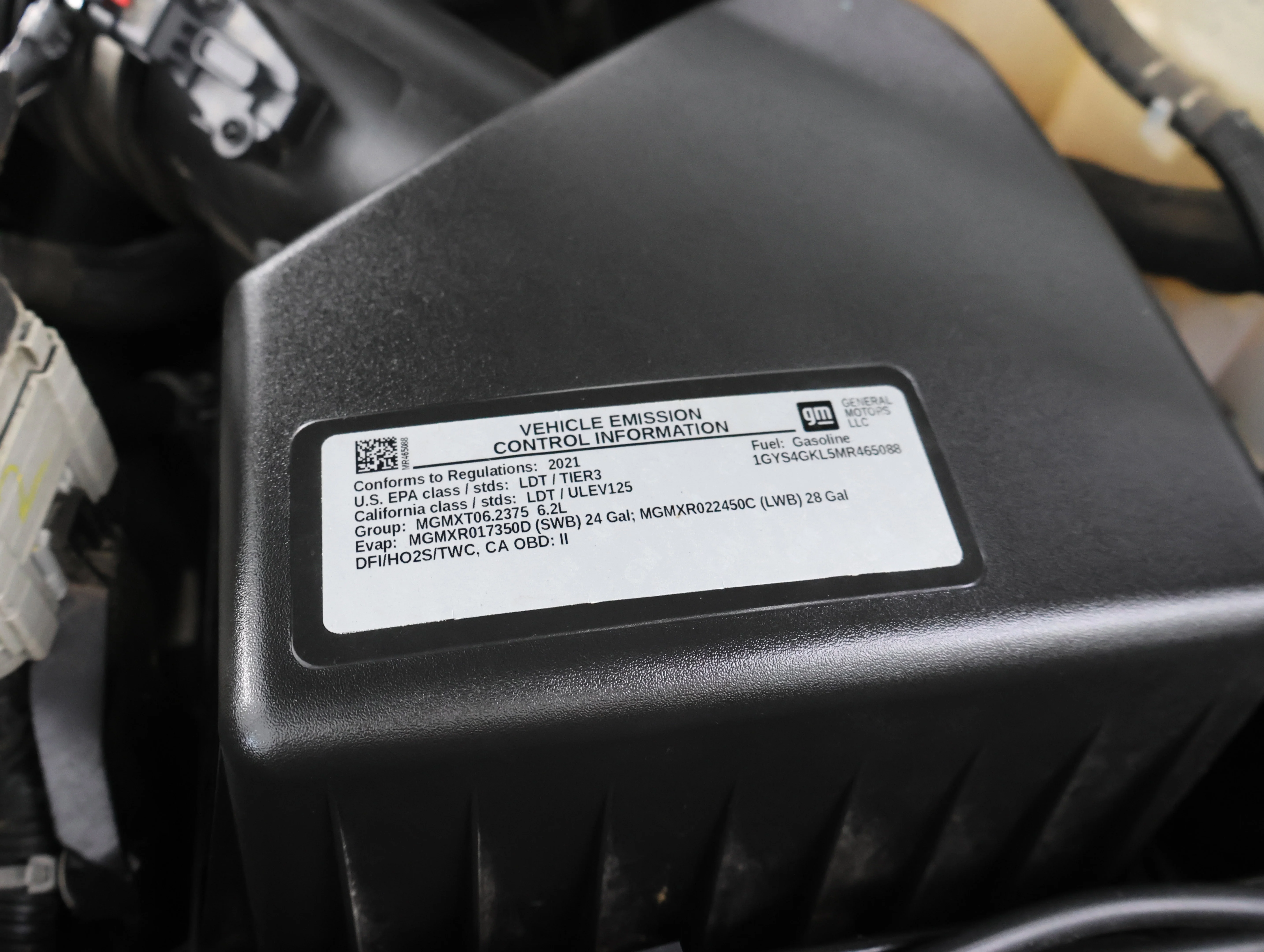 Used 2021 Black Raven Cadillac Sport Platinum image 28