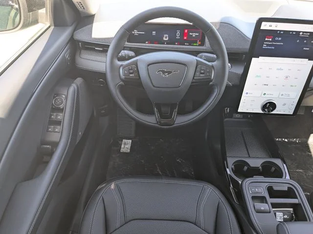 New 2026 Green Ford Premium image 13