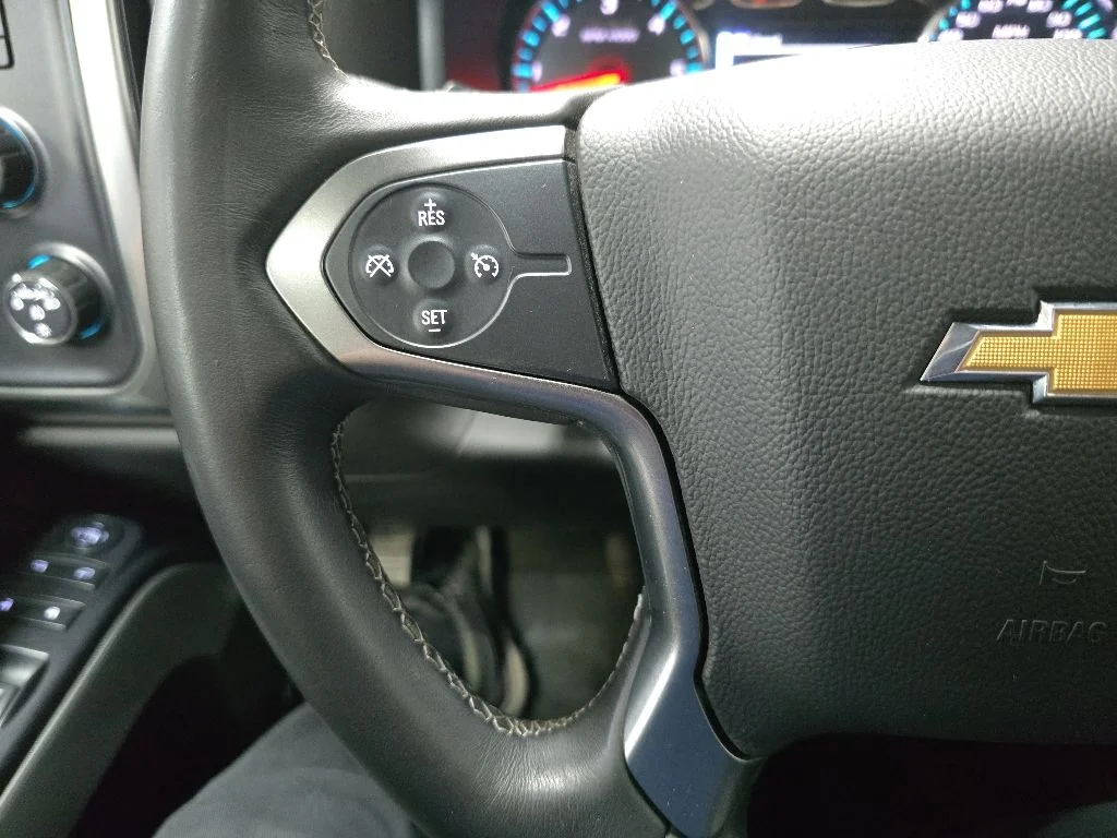 Used 2017 Silver Chevrolet LT image 22