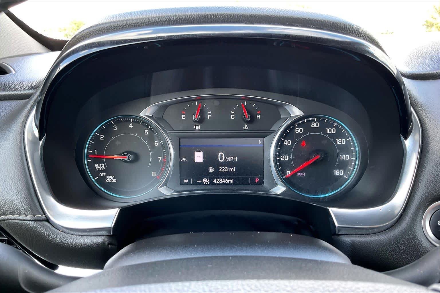 Used 2023 Mosaic Black Metallic Chevrolet LT Leather image 26