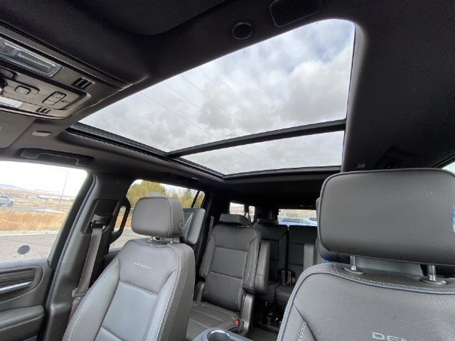 Certified Used 2023 WHITE FROST TRICOAT GMC Denali image 22