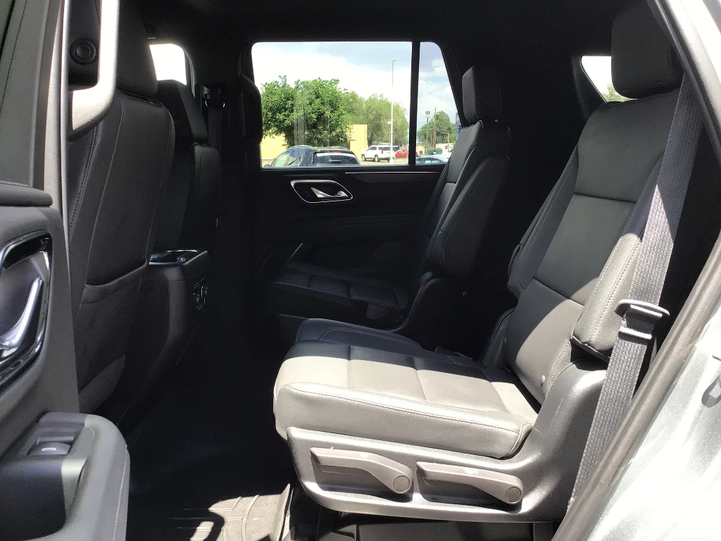 Used 2023 Sterling Gray Metallic Chevrolet Z71 image 10