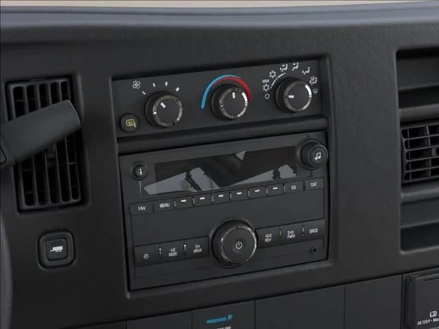 New 2026 Summit White GMC Work Van image 20