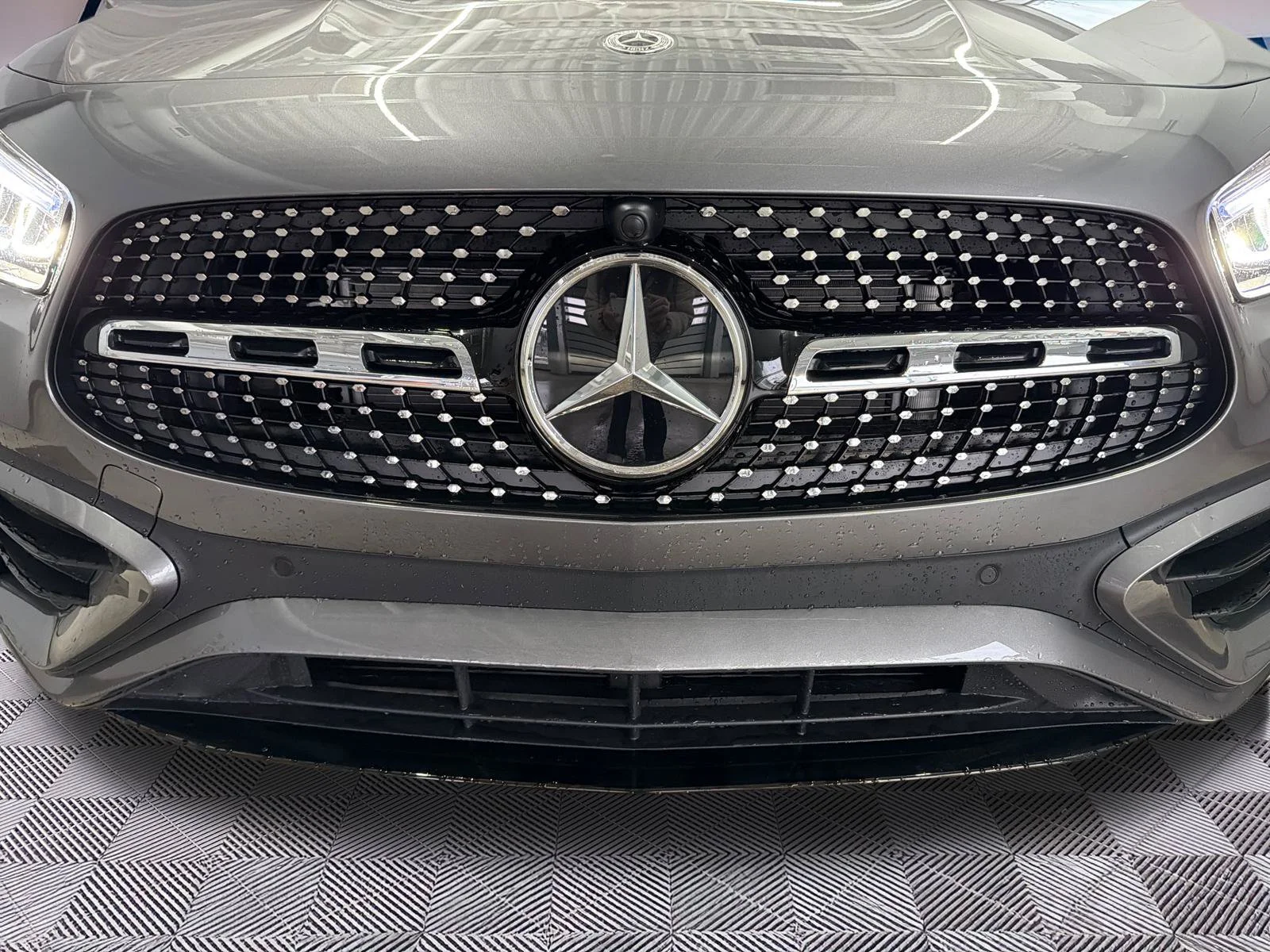 Used 2026 Grey Mercedes-Benz GLA 250 image 23