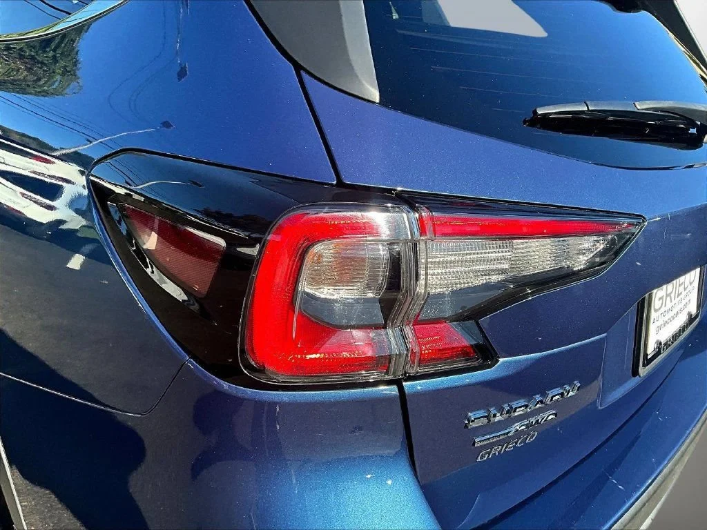Used 2022 Abyss Blue Pearl Subaru Premium image 25