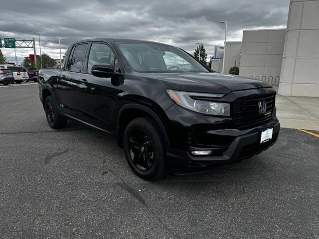 2022 Honda Ridgeline Black Edition's photo