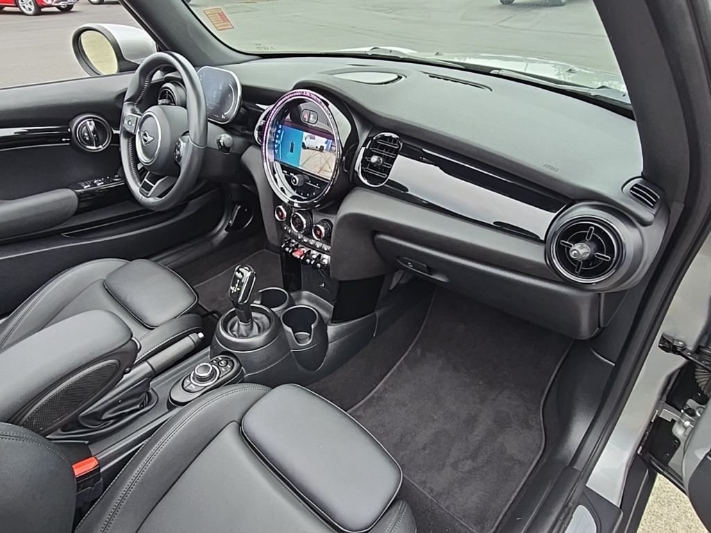 2024 MINI Convertible S - Photo 28