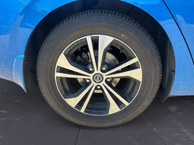 Used 2021 Blue Nissan SV image 33