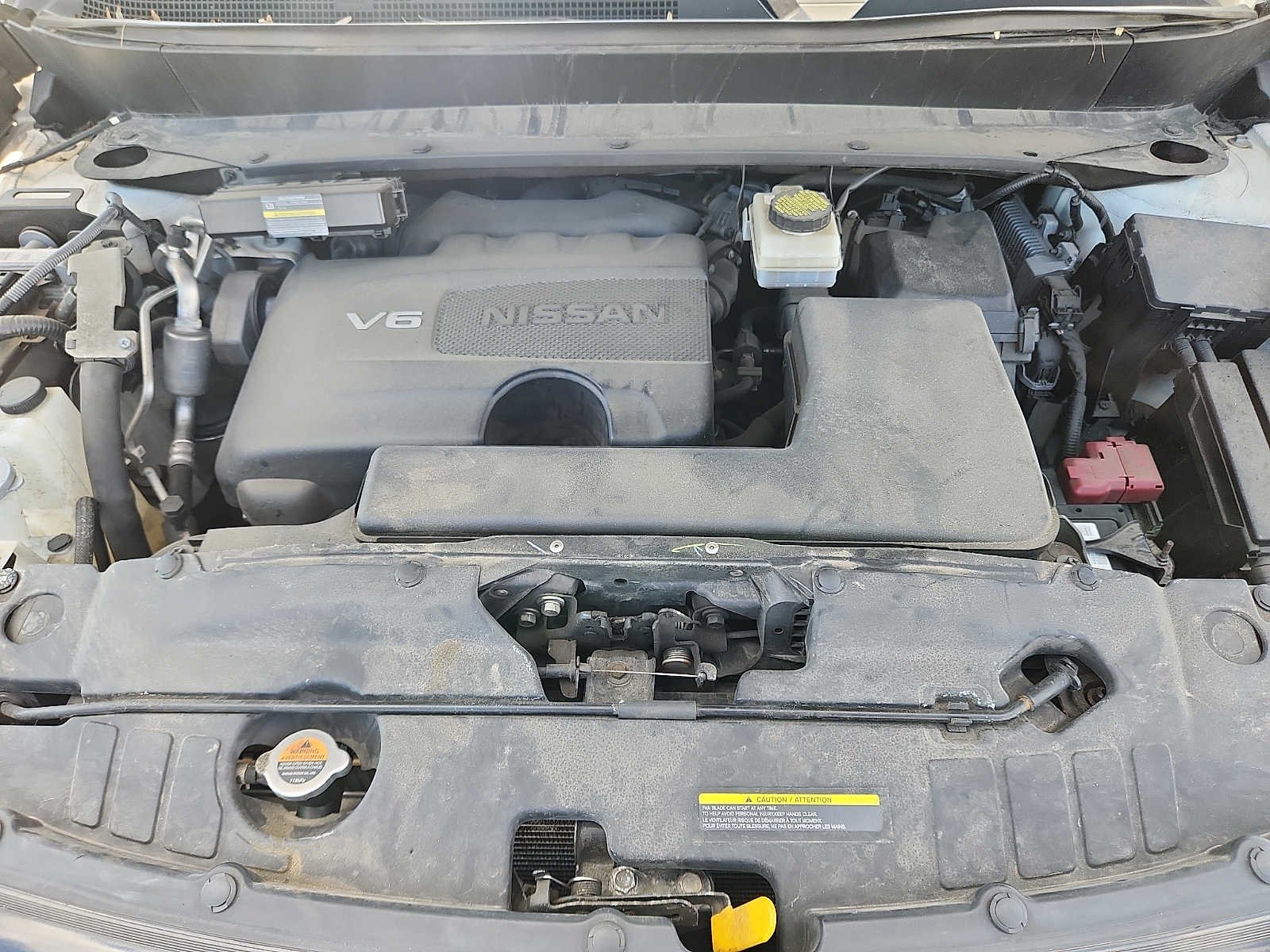 Used 2019 White Nissan S image 31