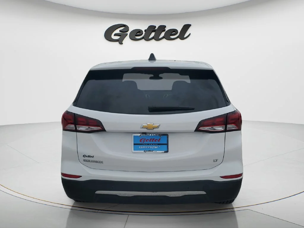 Used 2024 Summit White Chevrolet LT image 6