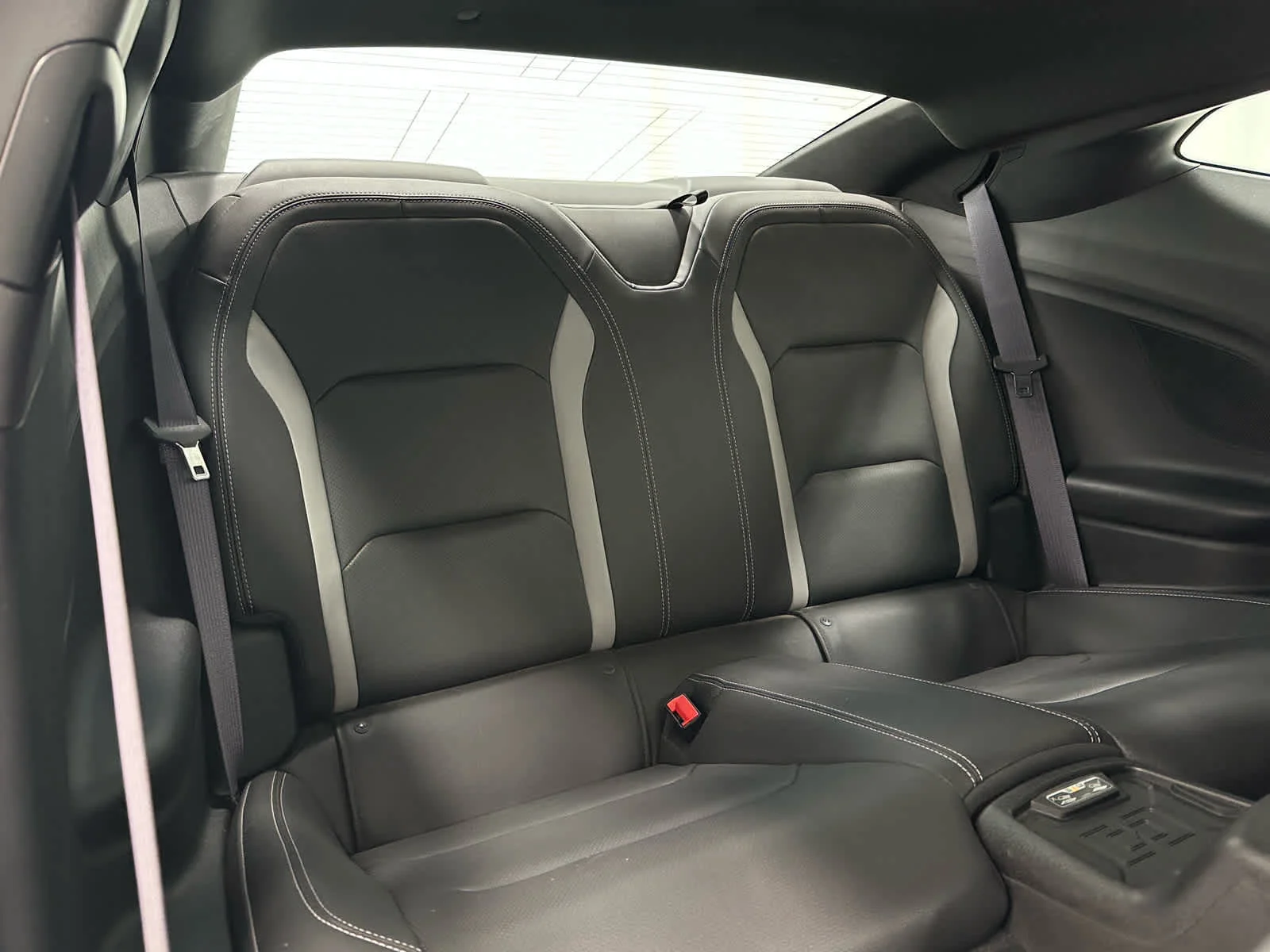 Used 2016 Blue Velvet Metallic Chevrolet 2SS image 18