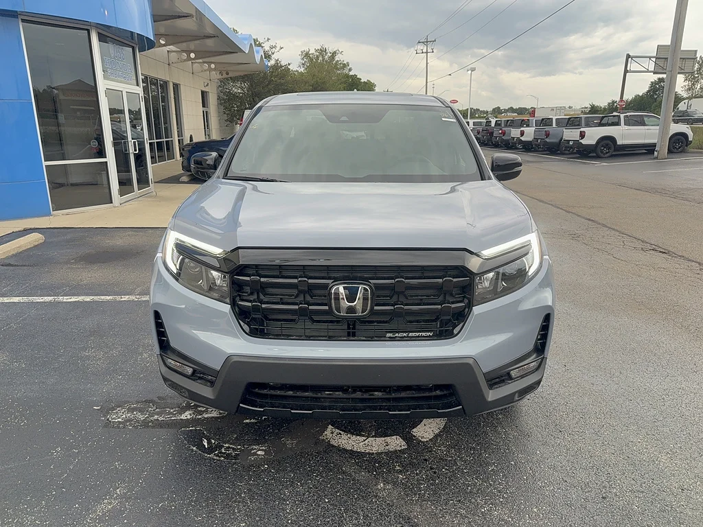 New 2026 Sonic Gray Pearl Honda Black Edition image 2