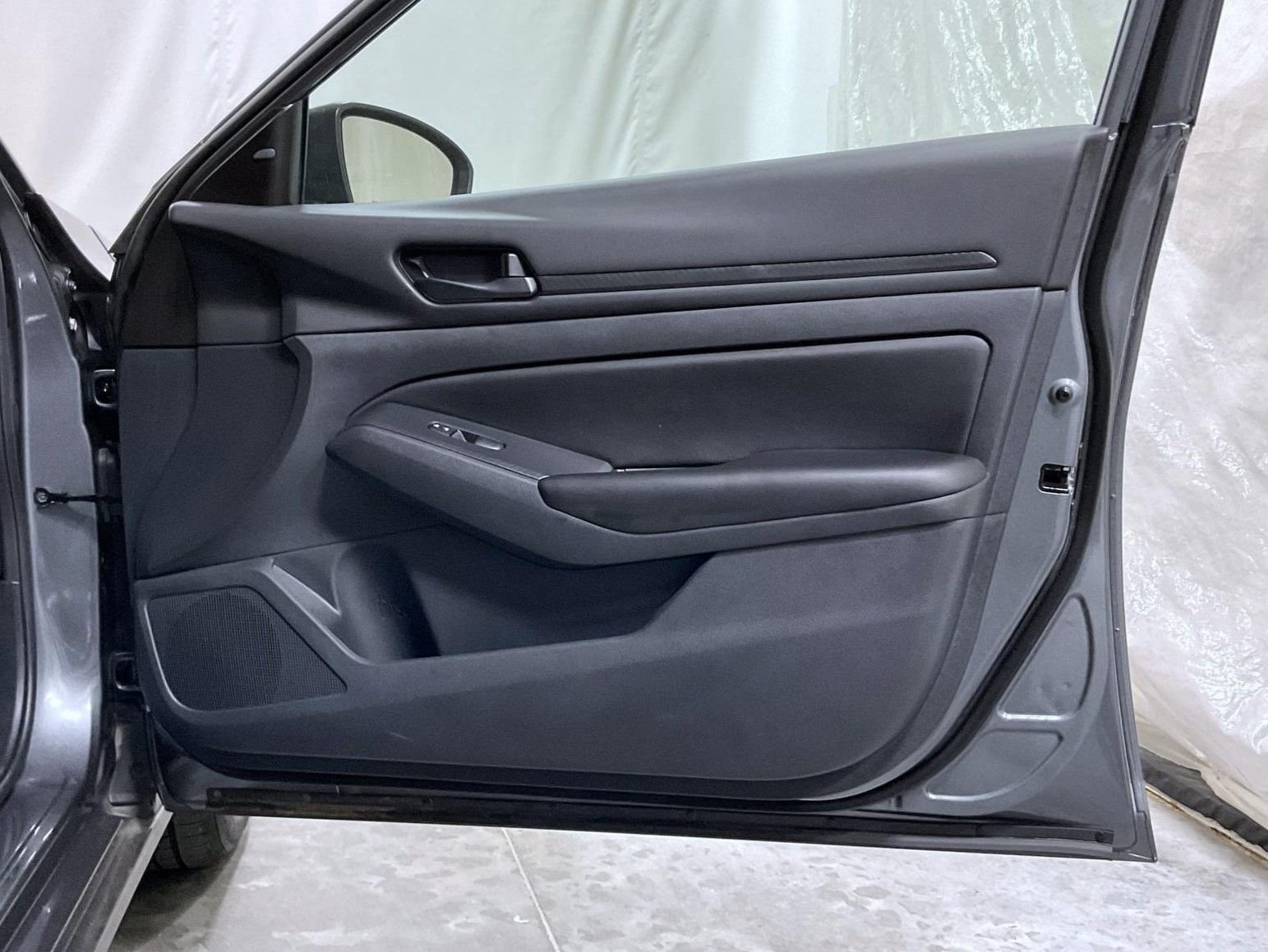 2025 Nissan Altima S - Photo 17