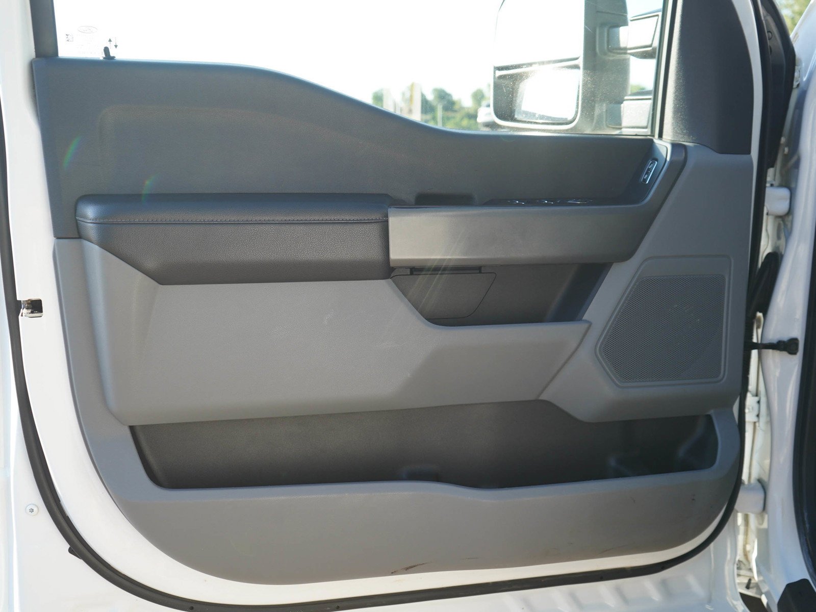 Used 2023 Oxford White Ford Xlt image 21