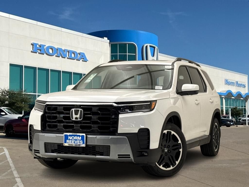 2026 Honda Pilot Touring AWD's photo