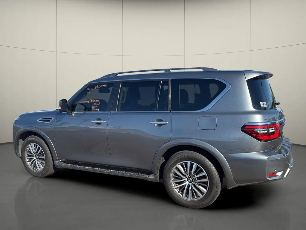 Used 2023 Gray Nissan SL image 5